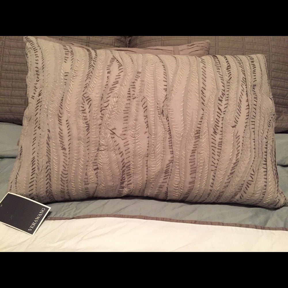 Vera Wang down feather pillow, new